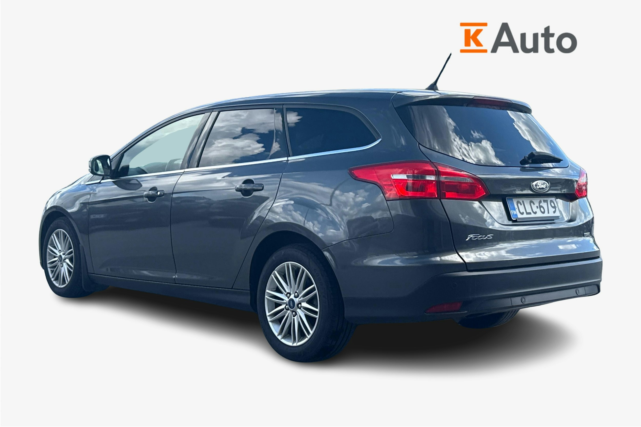 harmaa Ford Focus 2017 kuva 2.