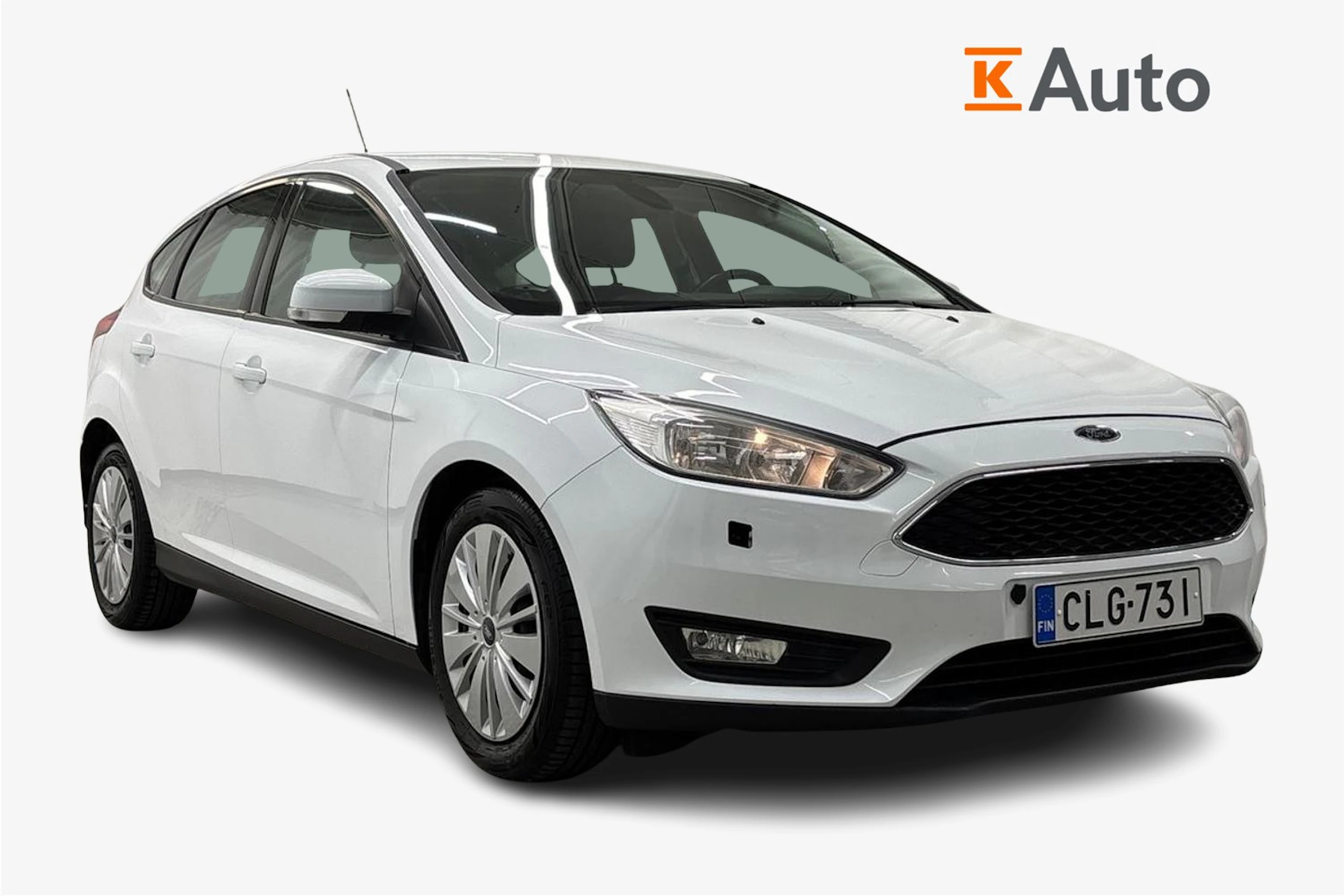 Valkoinen Ford FOCUS 2017 kuva 1.