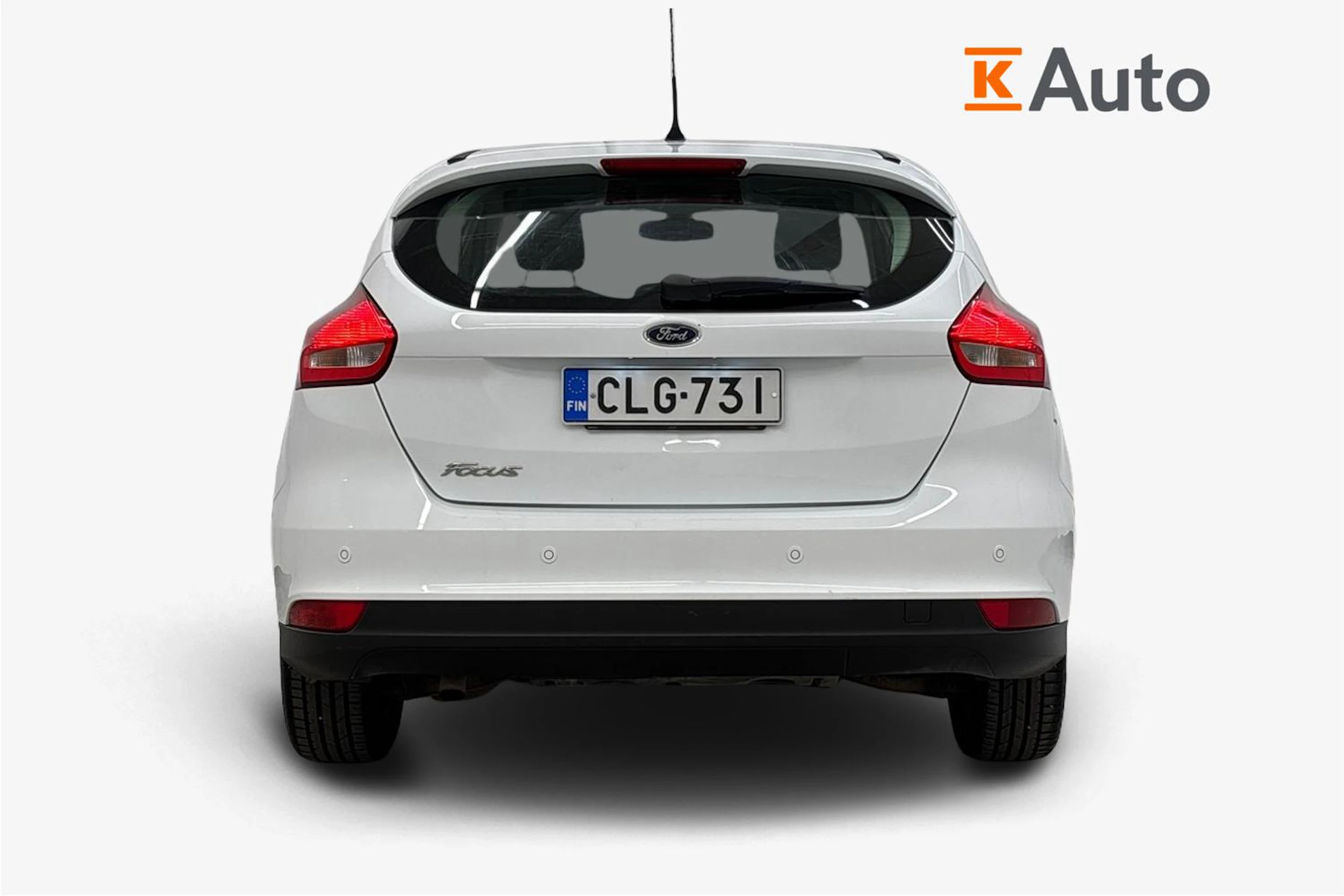 Valkoinen Ford FOCUS 2017 kuva 3.