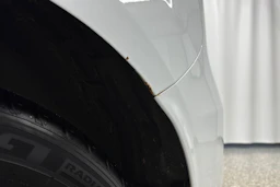 Valkoinen Ford FOCUS 2017 kuva 21.