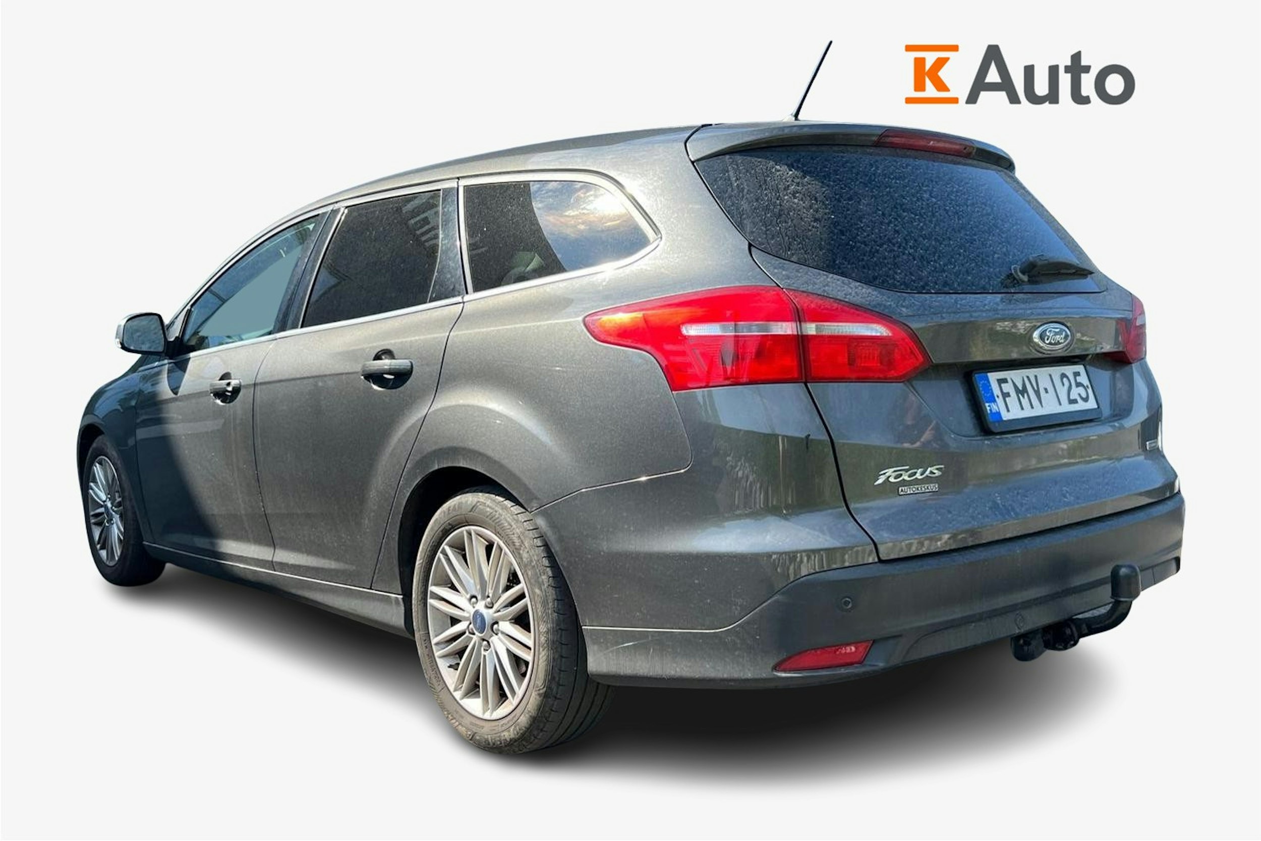 harmaa Ford Focus 2017 kuva 2.