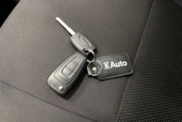 harmaa Ford Focus 2017 kuva 22.