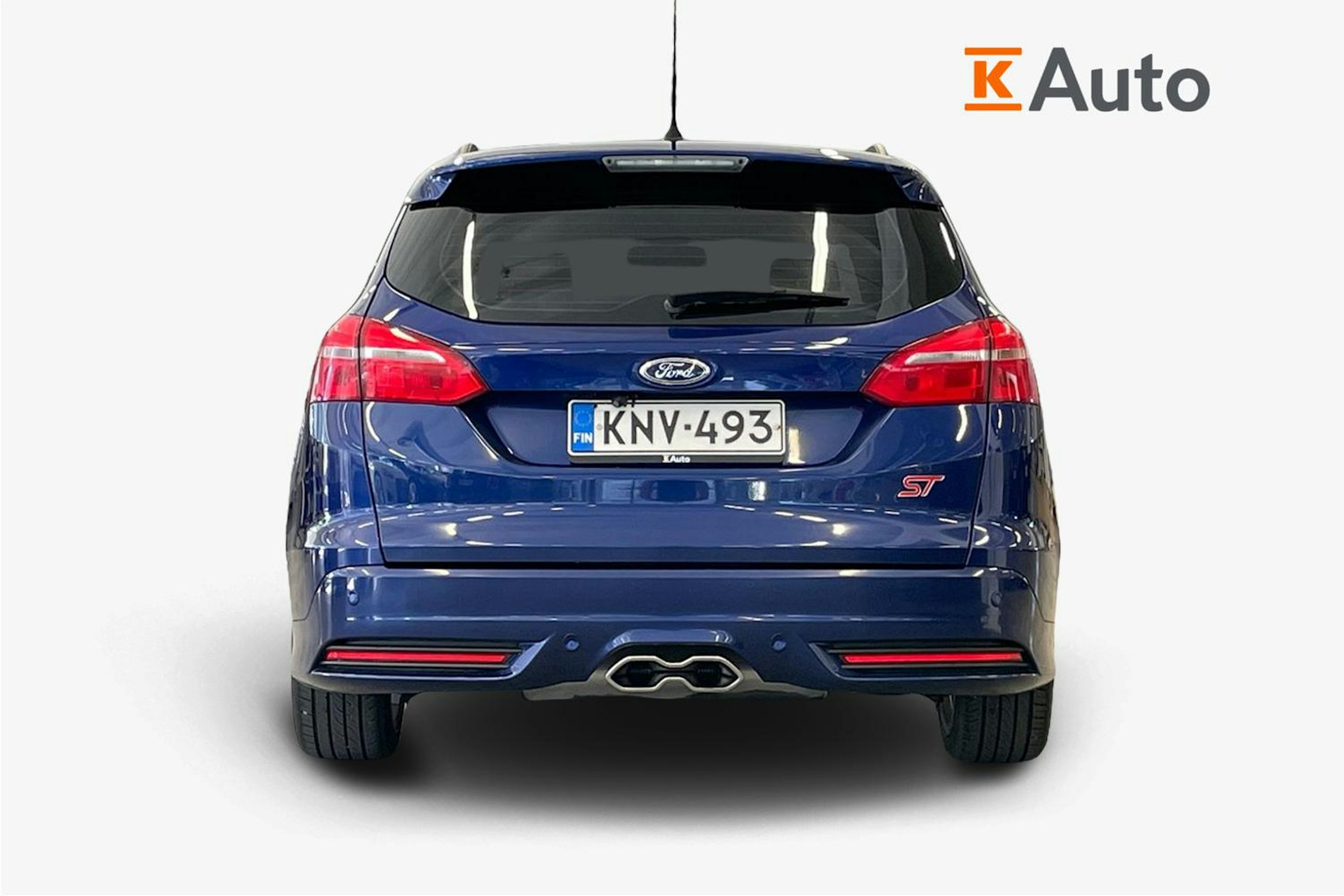sininen Ford Focus 2017 kuva 3.