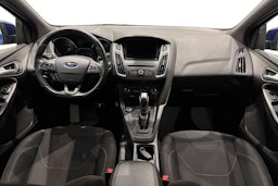 met. sininen Ford Focus 2017 kuva 9.