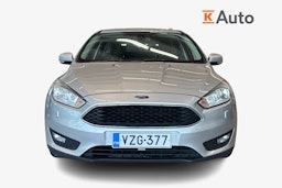 Harmaa Ford FOCUS 2017 kuva 4.