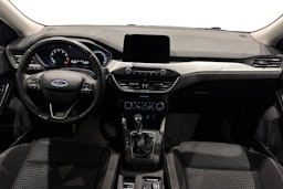 harmaa Ford Focus 2018 kuva 9.