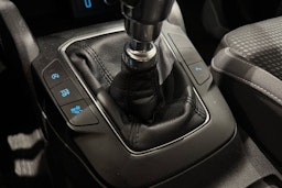 harmaa Ford Focus 2018 kuva 22.