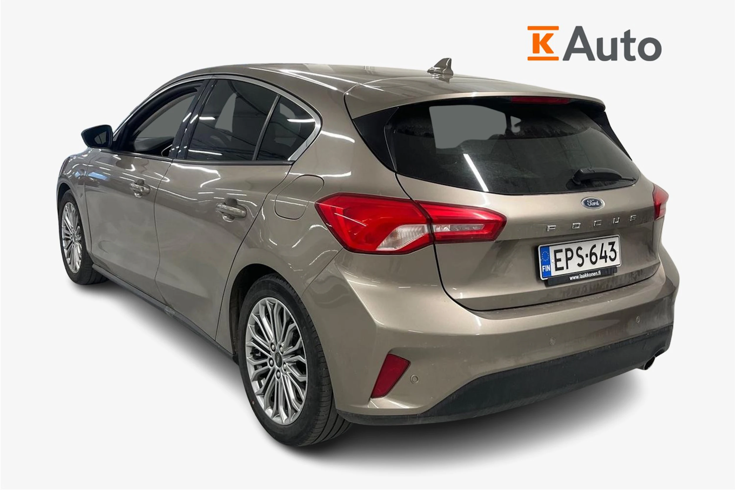 Harmaa Ford FOCUS 2018 kuva 2.
