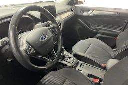 Harmaa Ford FOCUS 2018 kuva 3.