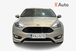 harmaa Ford Focus 2018 kuva 4.