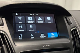 harmaa Ford Focus 2018 kuva 19.