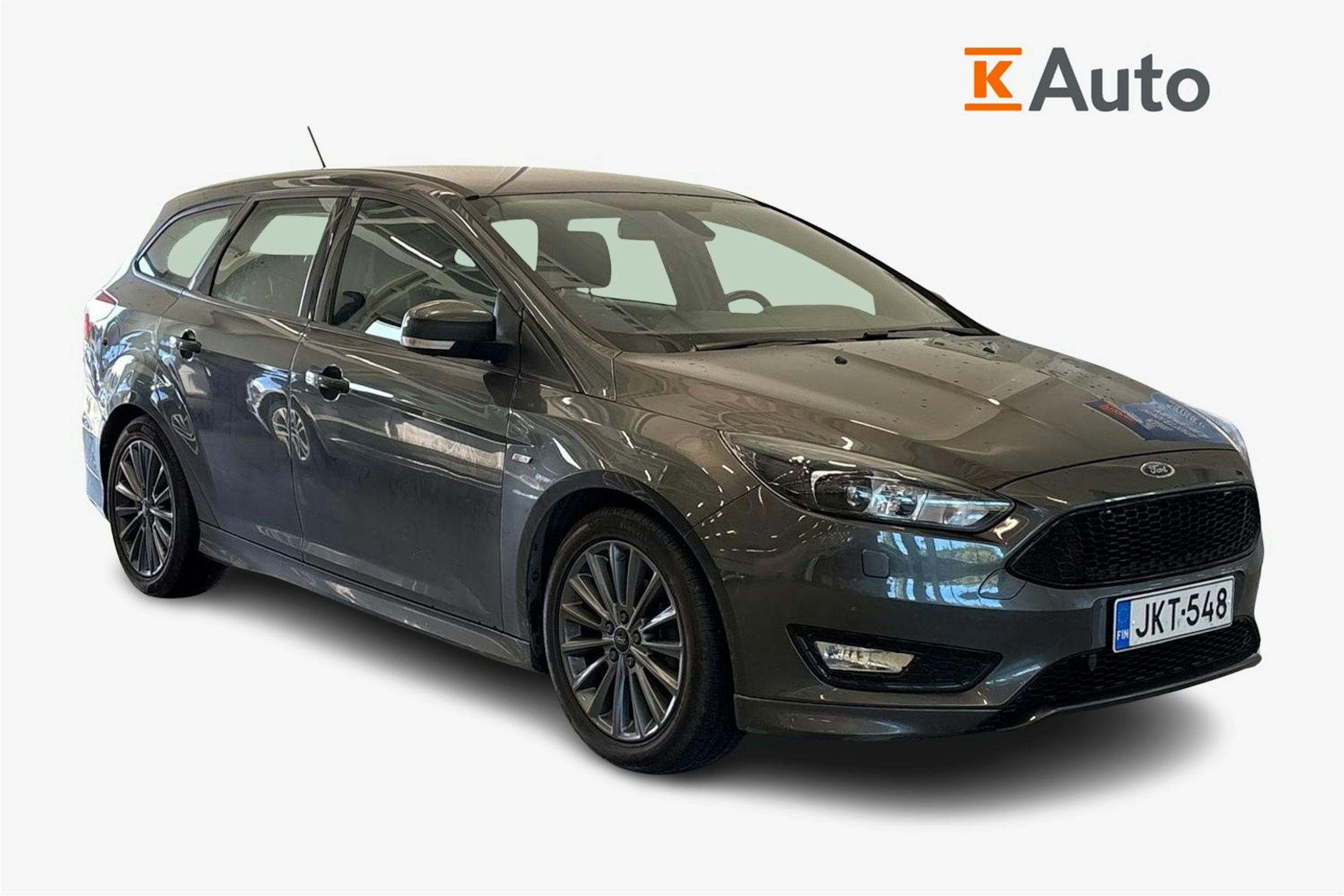 harmaa Ford Focus 2018 kuva 1.