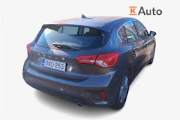 harmaa Ford Focus 2018 kuva 1.
