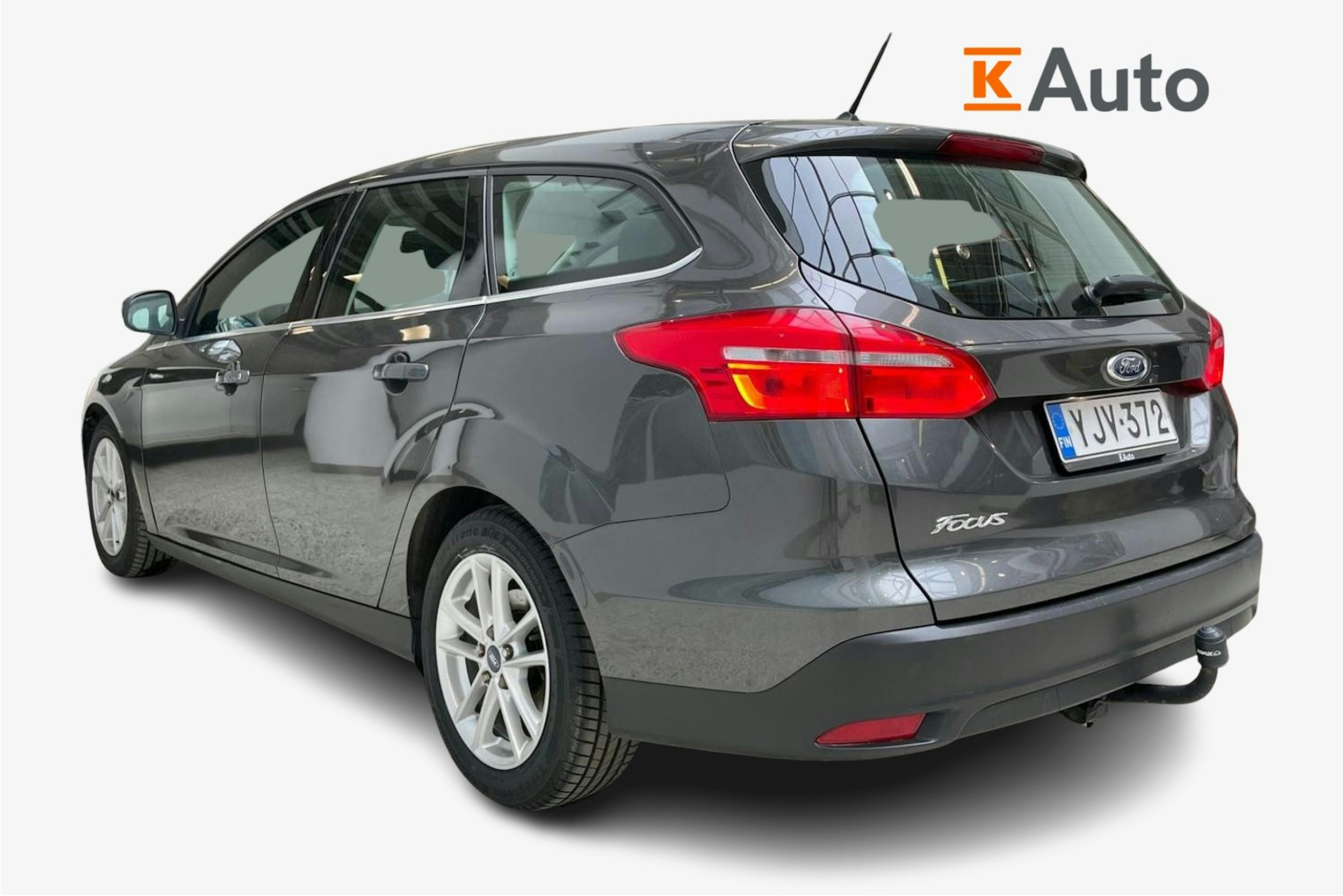 harmaa Ford Focus 2018 kuva 2.