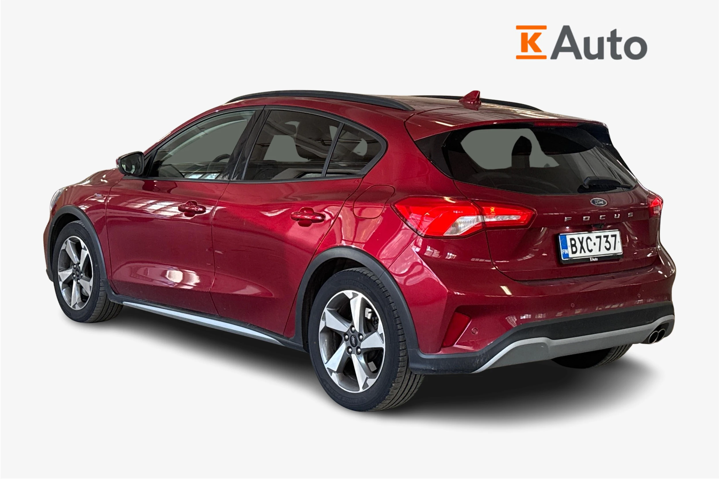 punainen Ford Focus 2019 kuva 2.