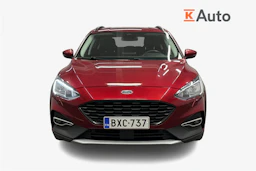 punainen Ford Focus 2019 kuva 4.