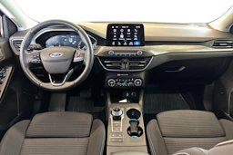 Sininen Ford FOCUS 2019 kuva 7.