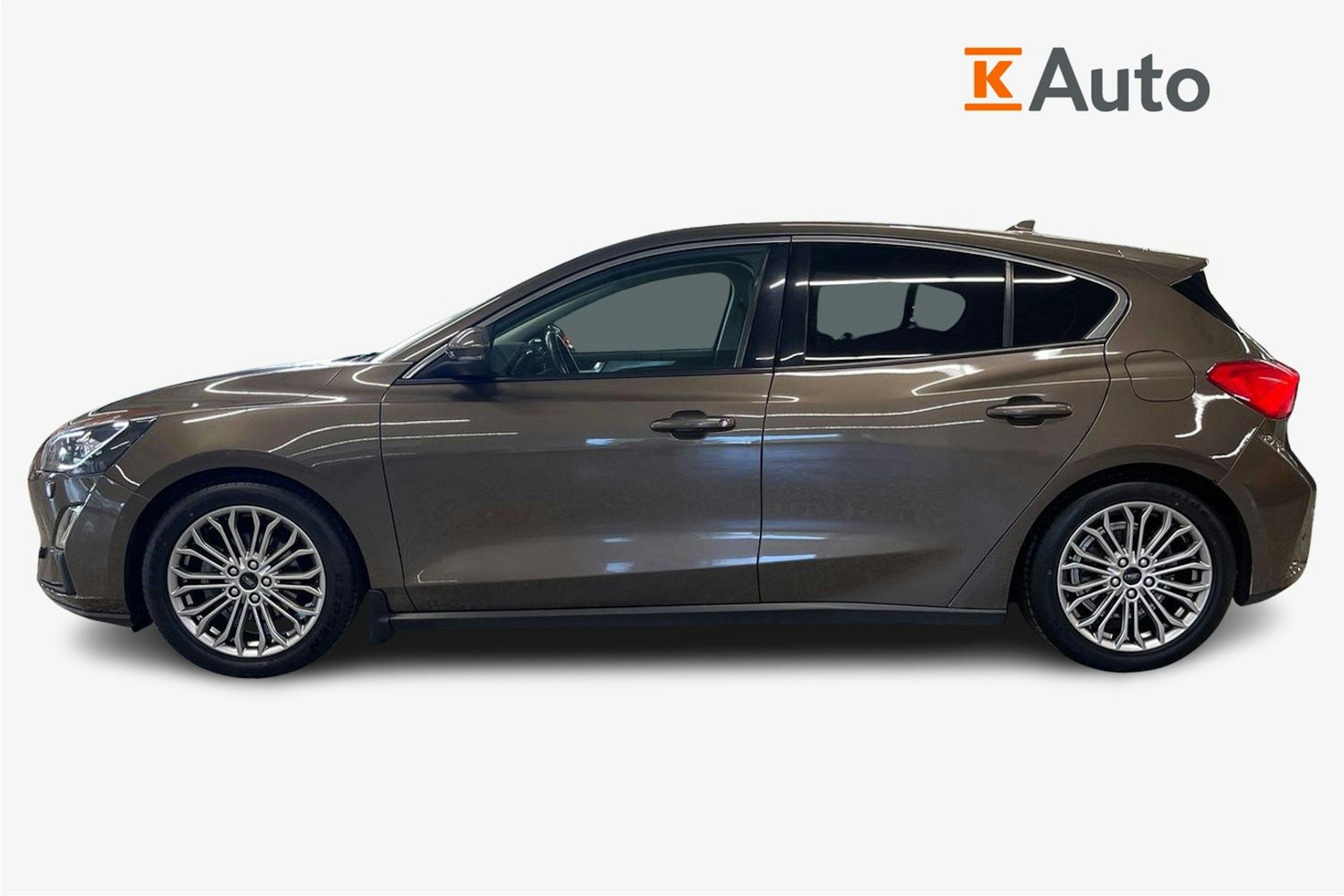 ruskea (beige) Ford Focus 2019 kuva 5.