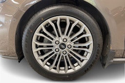 ruskea (beige) Ford Focus 2019 kuva 9.