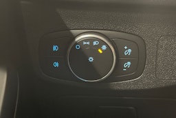 ruskea (beige) Ford Focus 2019 kuva 16.