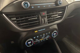 ruskea (beige) Ford Focus 2019 kuva 19.