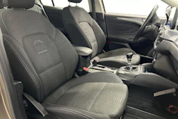 harmaa Ford Focus 2019 kuva 15.
