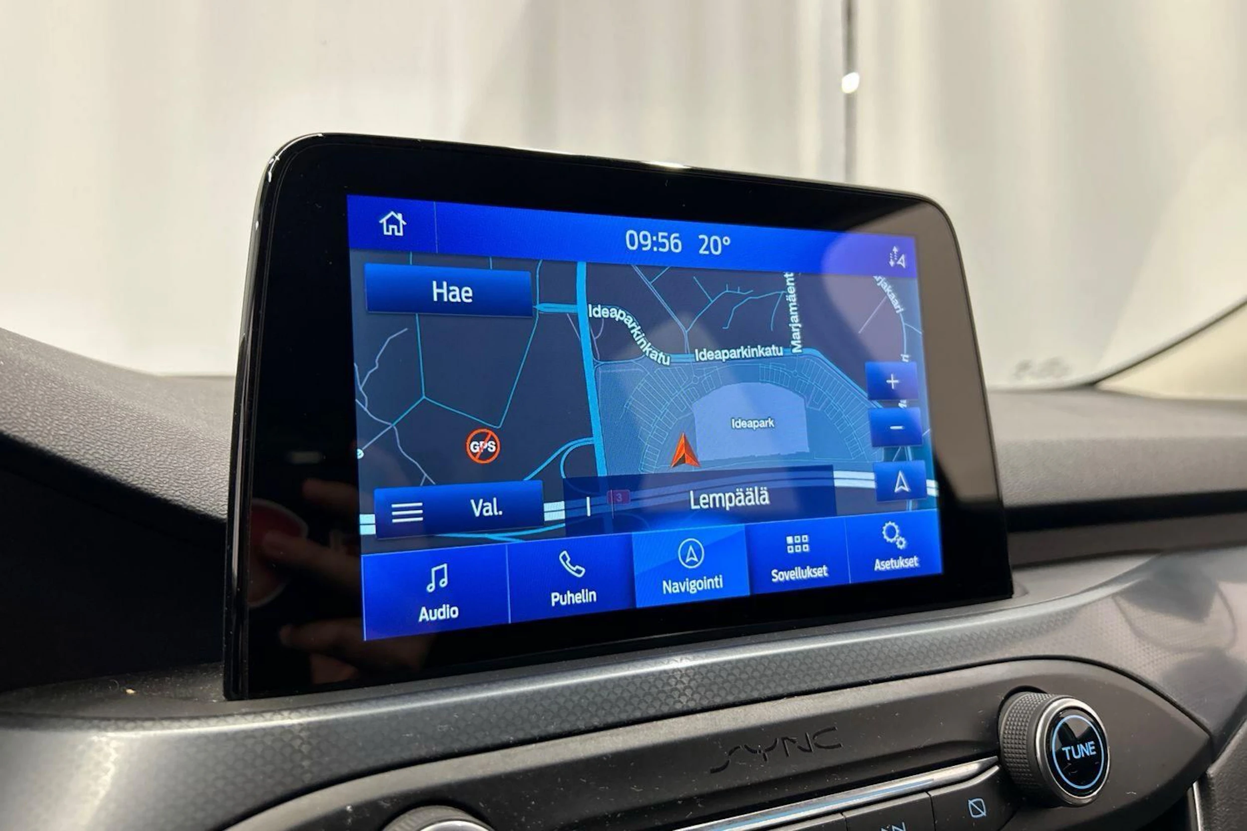 harmaa Ford Focus 2019 kuva 22.