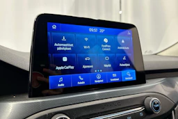harmaa Ford Focus 2019 kuva 23.
