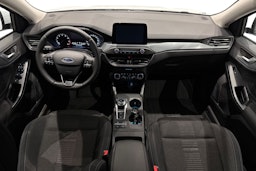 valkoinen Ford Focus 2019 kuva 9.
