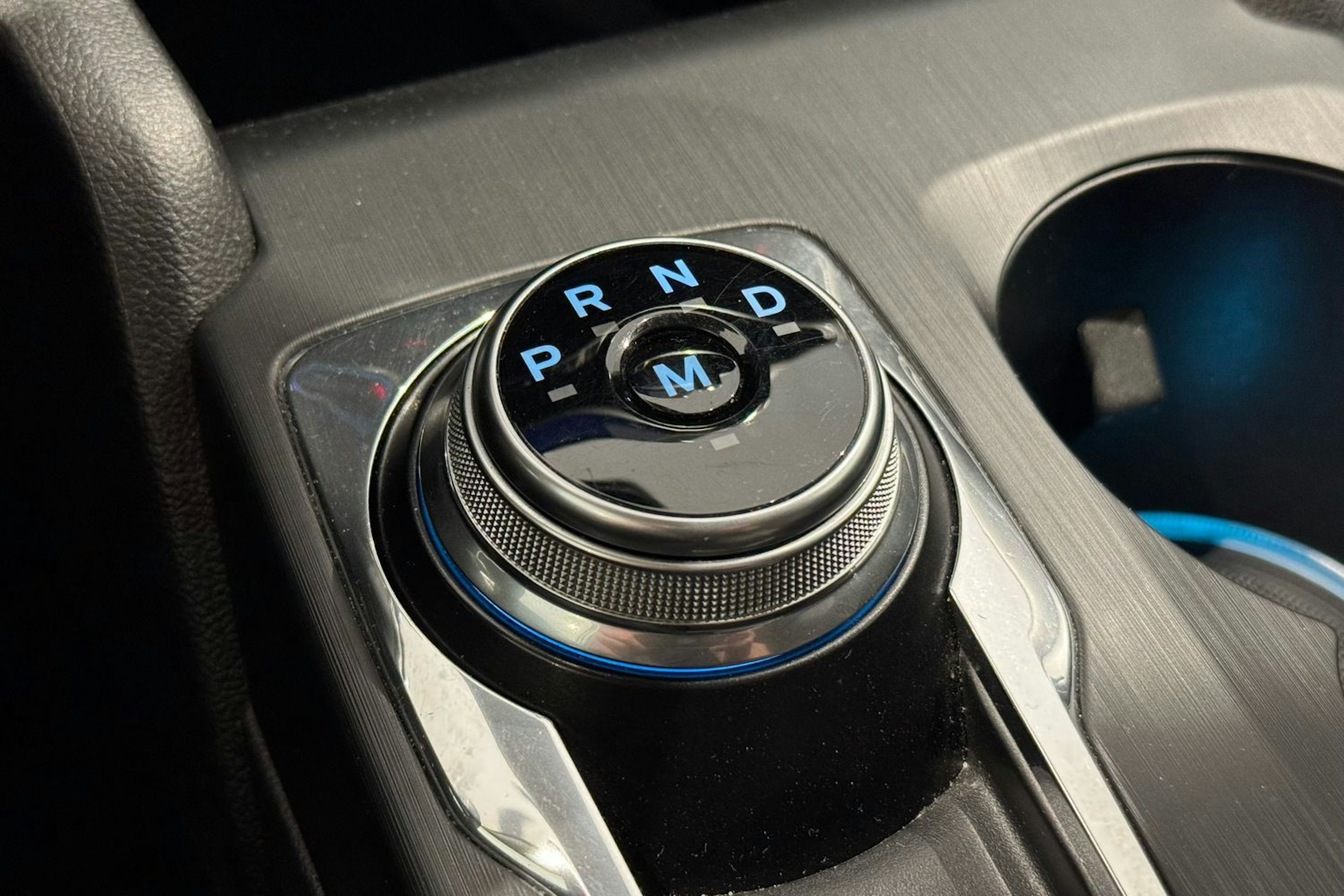 valkoinen Ford Focus 2019 kuva 22.
