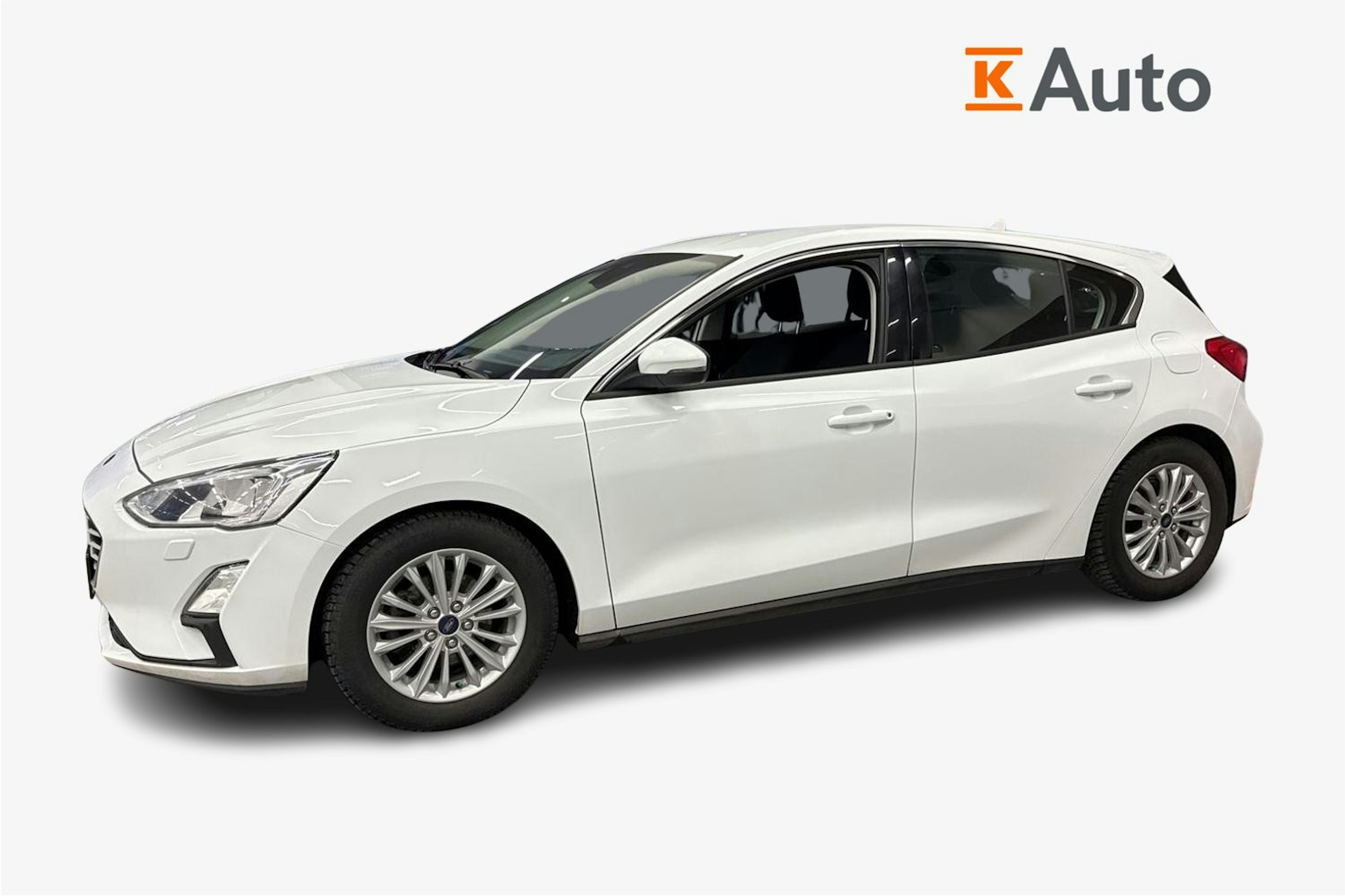 Valkoinen Ford FOCUS 2019 kuva 6.