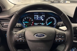 Valkoinen Ford FOCUS 2019 kuva 14.