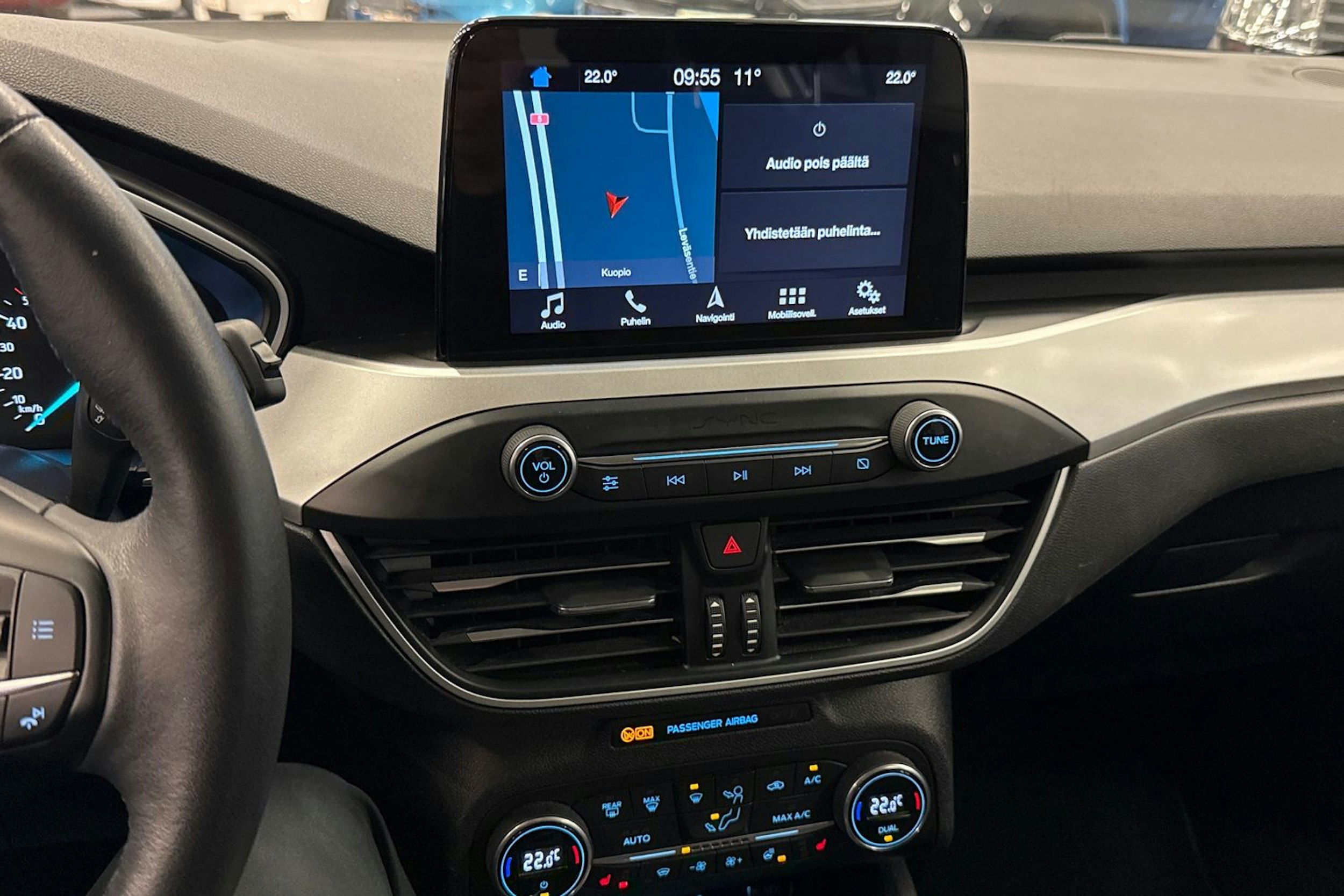 Valkoinen Ford FOCUS 2019 kuva 15.