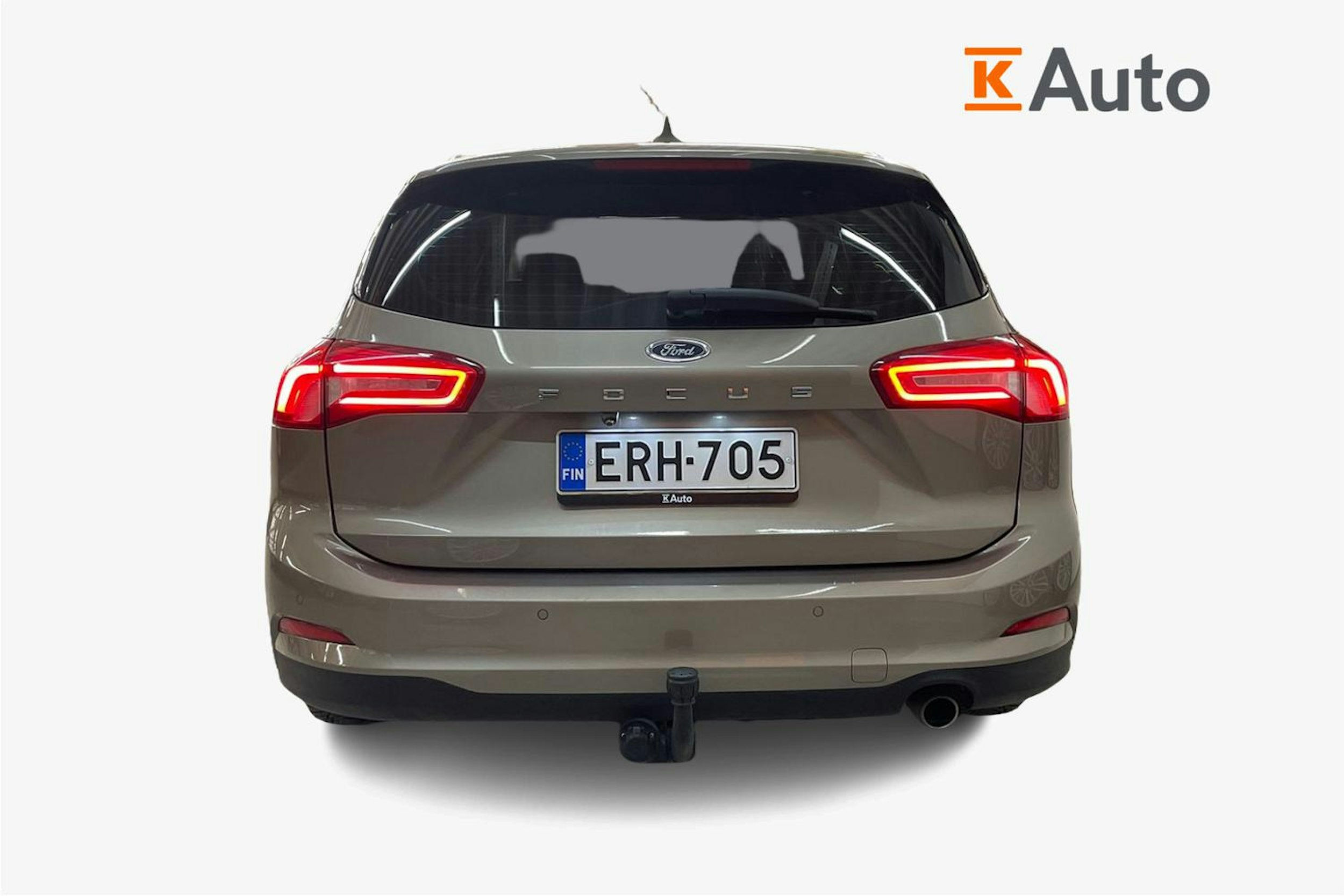 Harmaa Ford FOCUS 2019 kuva 3.