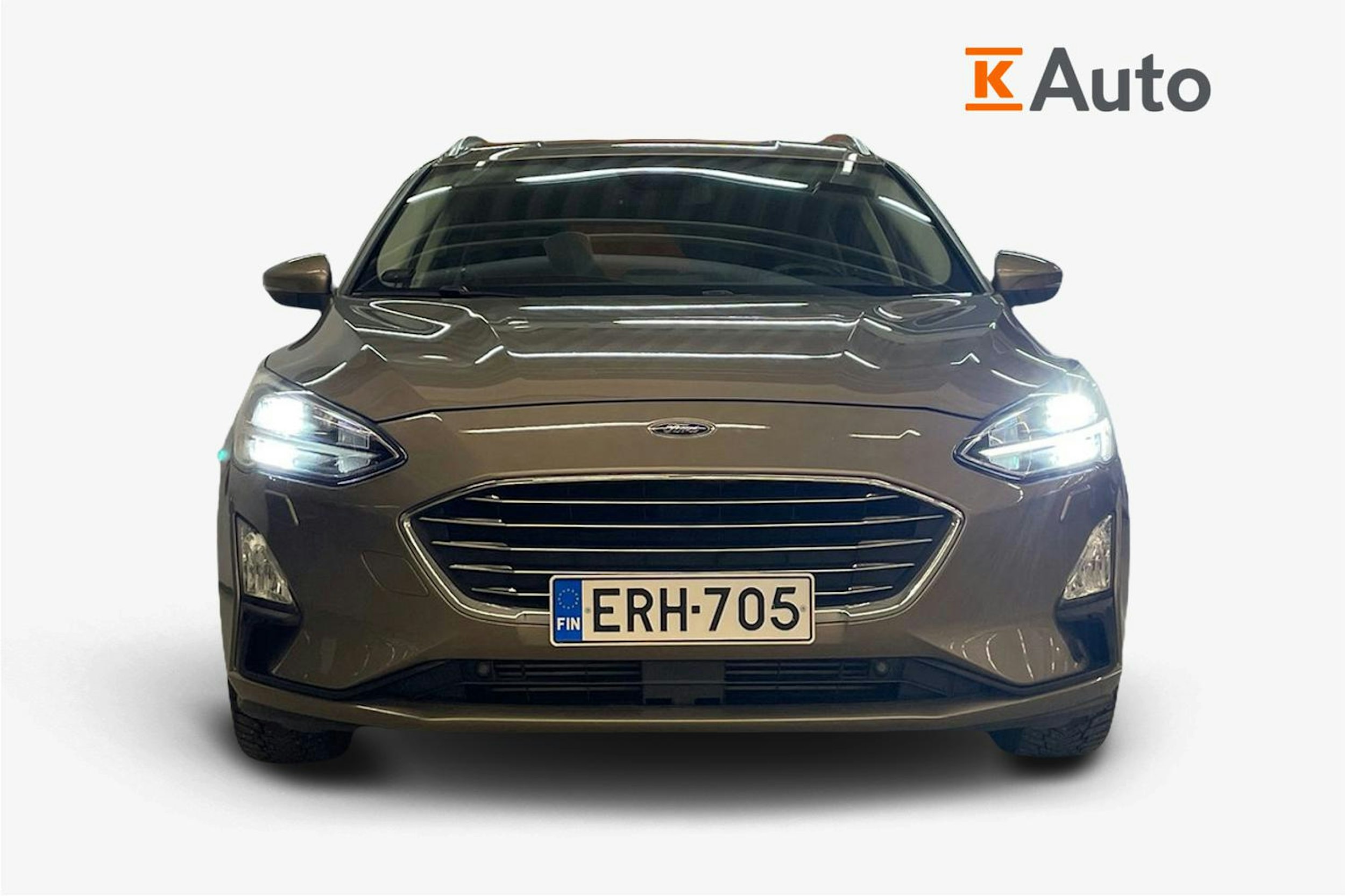 Harmaa Ford FOCUS 2019 kuva 5.