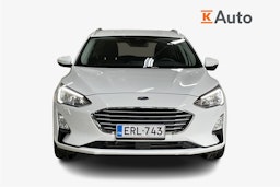valkoinen Ford Focus 2019 kuva 5.