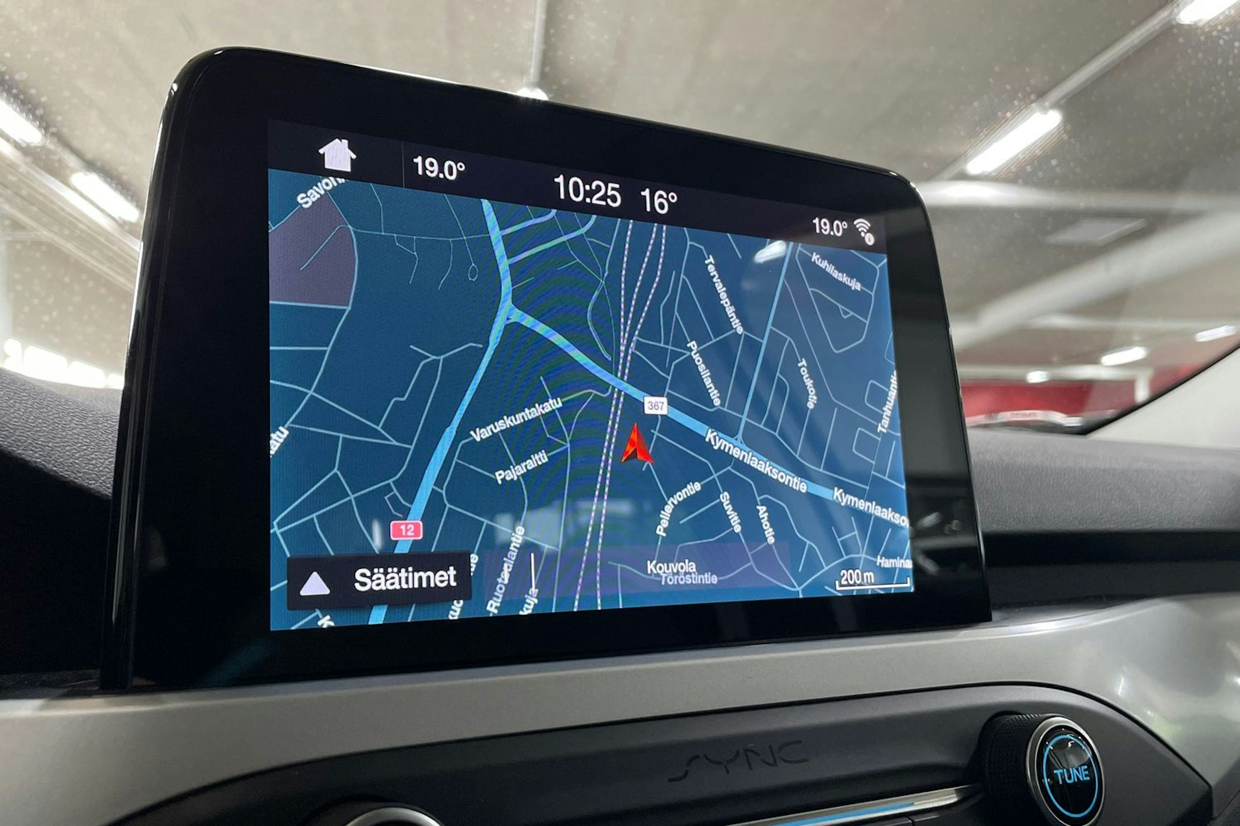 valkoinen Ford Focus 2019 kuva 20.