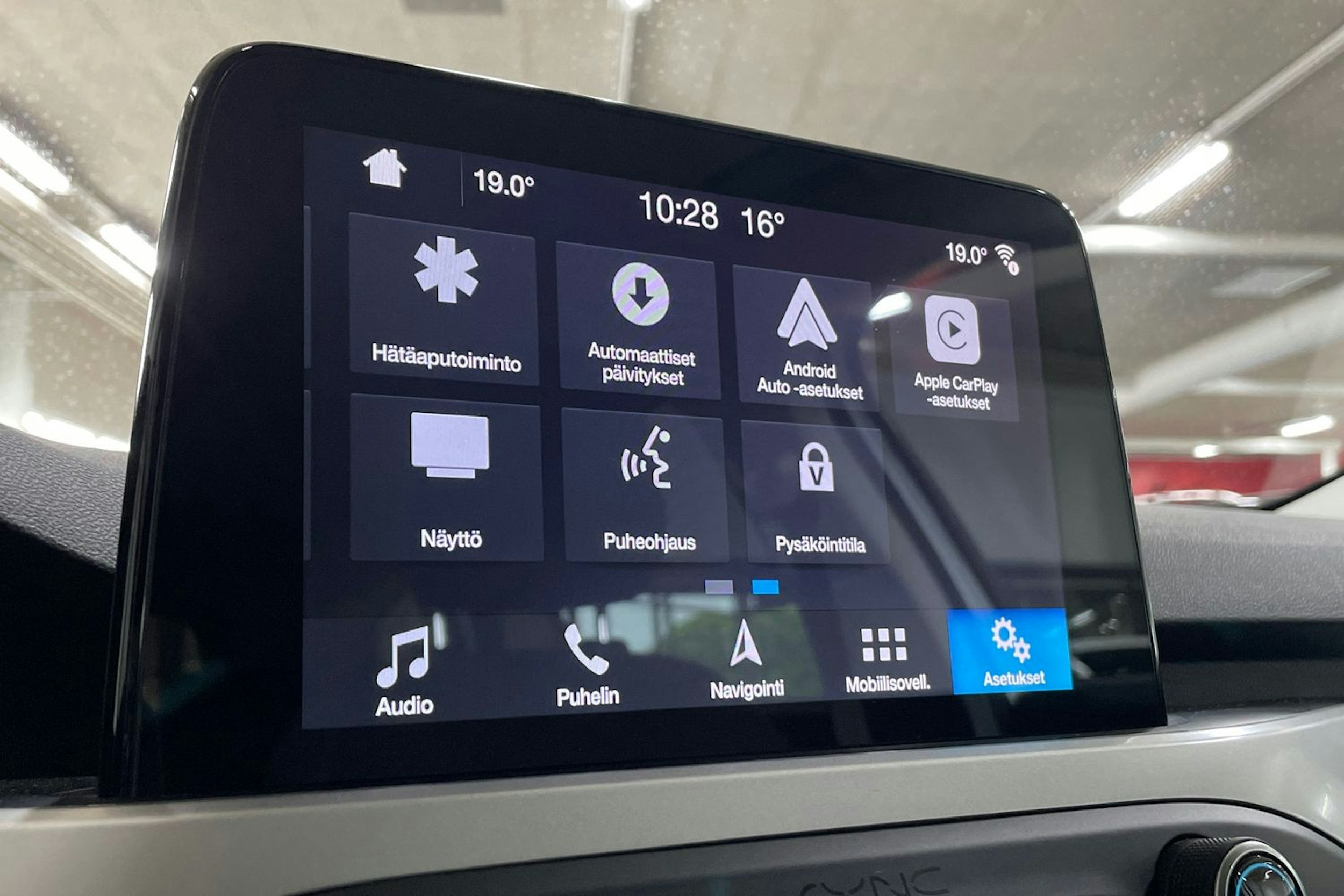 valkoinen Ford Focus 2019 kuva 27.