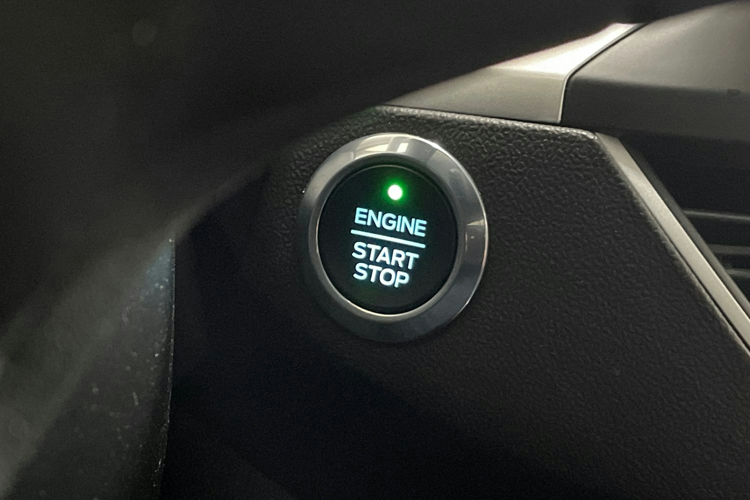 valkoinen Ford Focus 2019 kuva 23.