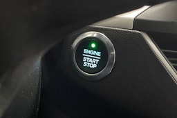 valkoinen Ford Focus 2019 kuva 23.
