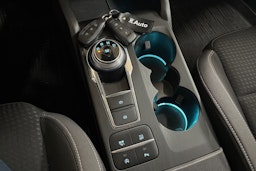 valkoinen Ford Focus 2019 kuva 24.