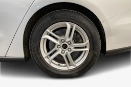 harmaa Ford Focus 2019 kuva 9.