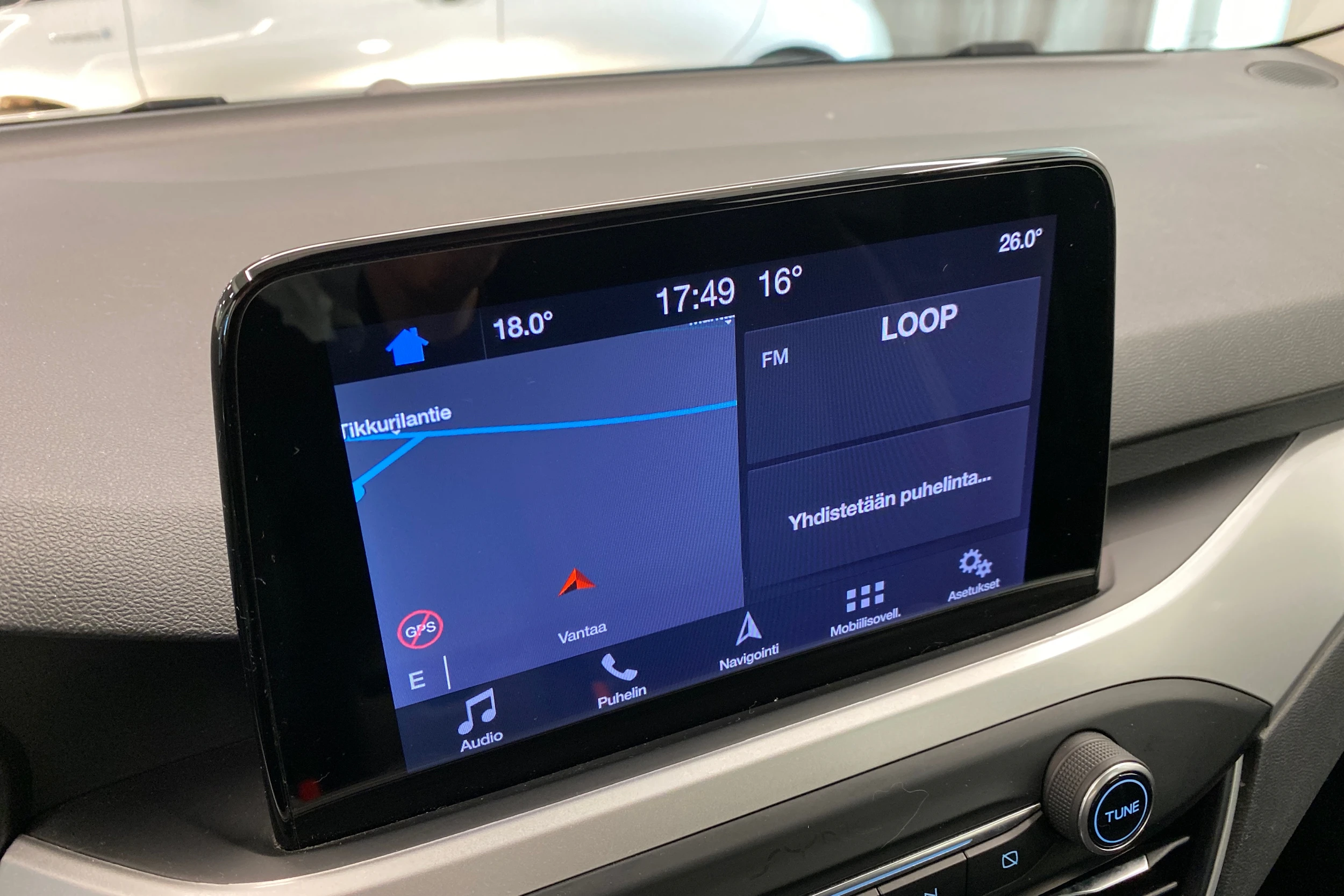 harmaa Ford Focus 2019 kuva 12.