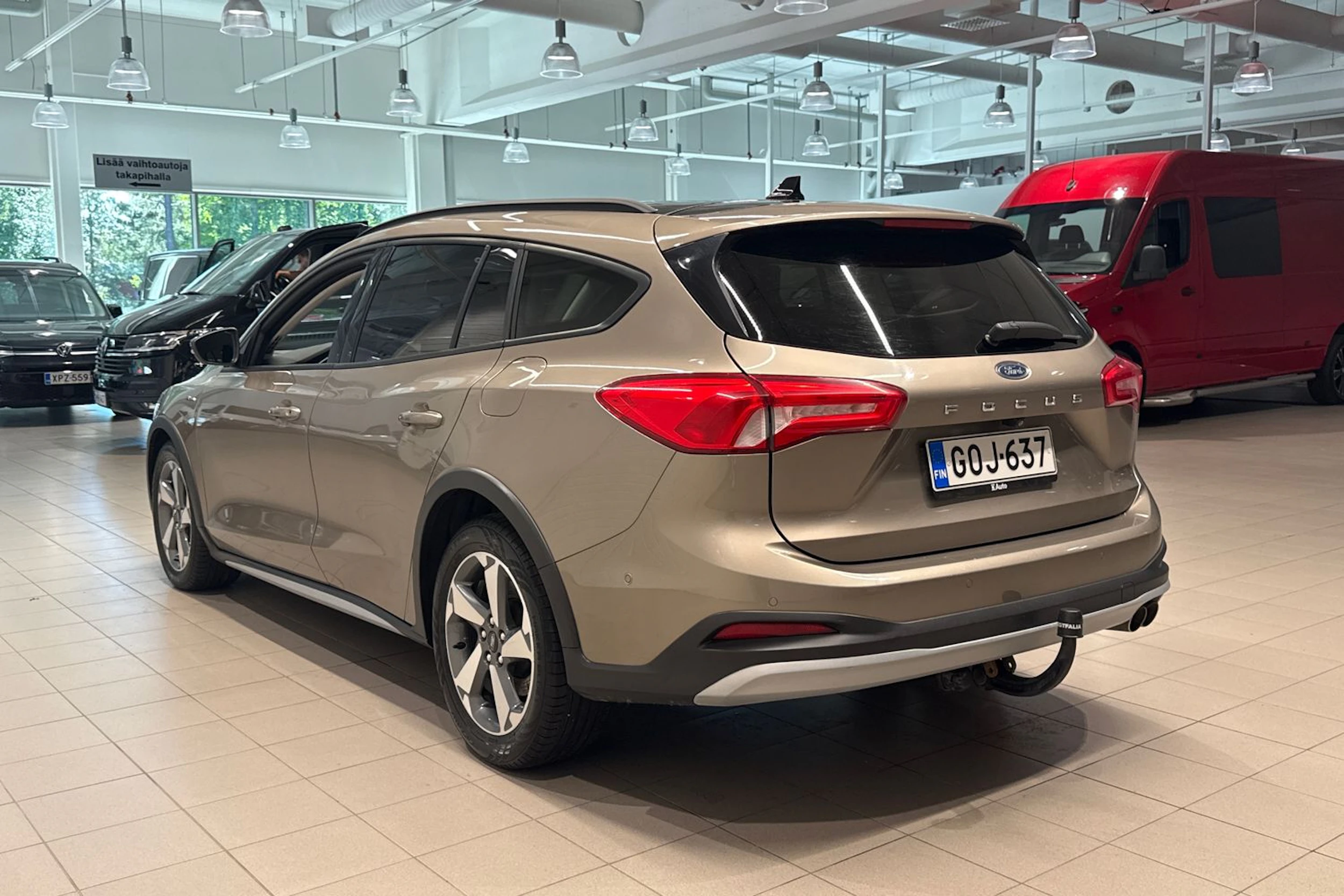 harmaa Ford Focus 2019 kuva 14.