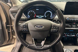 harmaa Ford Focus 2019 kuva 18.