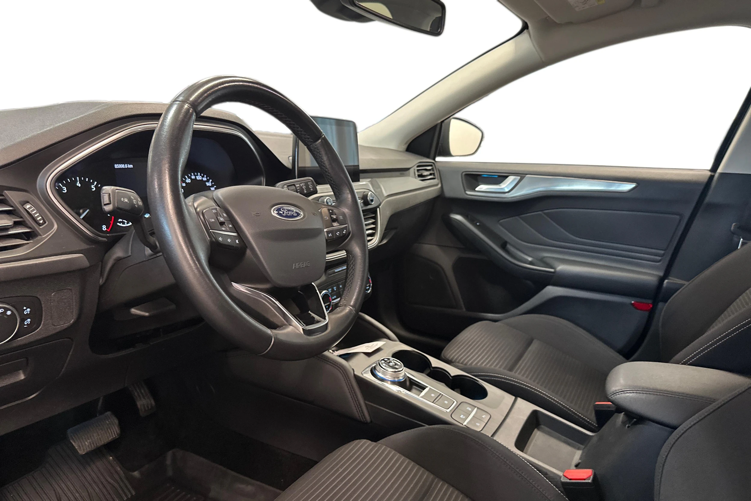 Sininen Ford FOCUS 2019 kuva 6.