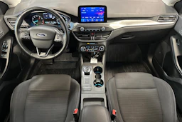 Sininen Ford FOCUS 2019 kuva 7.
