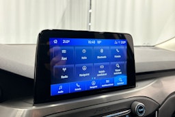 sininen Ford Focus 2019 kuva 26.