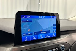 sininen Ford Focus 2019 kuva 27.