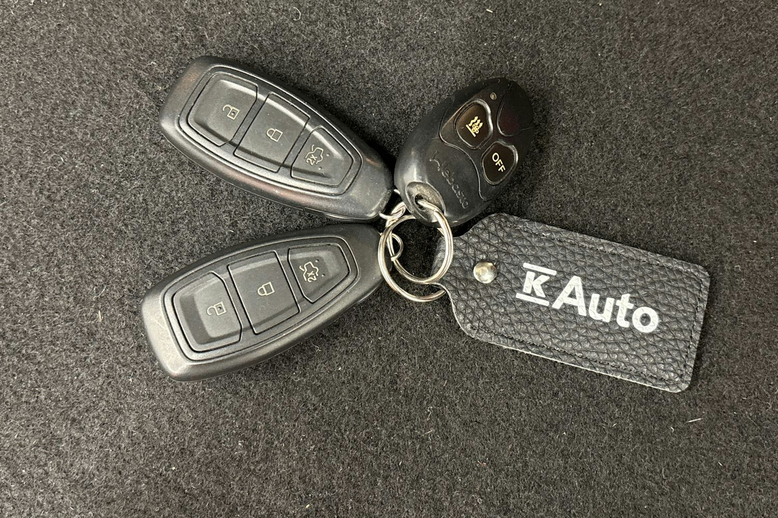 sininen Ford Focus 2019 kuva 25.